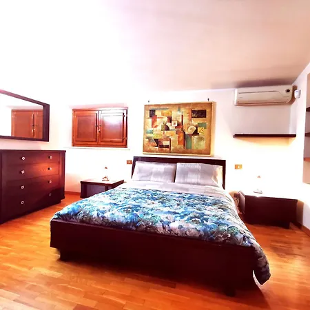 Le Stanze Del Casale Homestay